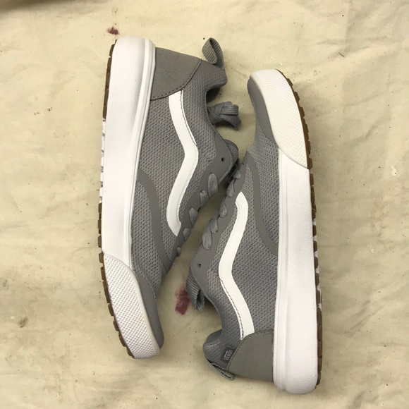 Vans Shoes - Vans ultrarange